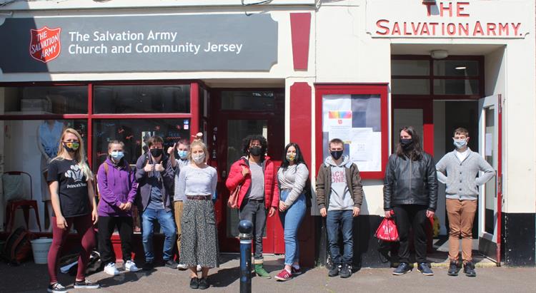 A group of Prince's Trust participants outside the Salvation Army