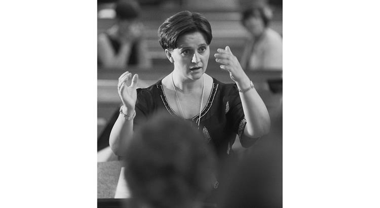 Conductor Ula Weber 